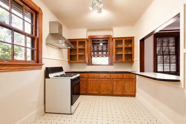 Photo - 724 Evelina St