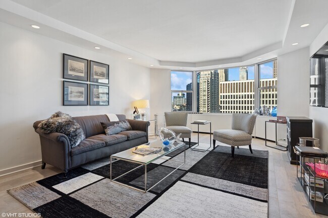 Photo - 535 N Michigan Ave Unidad 3014