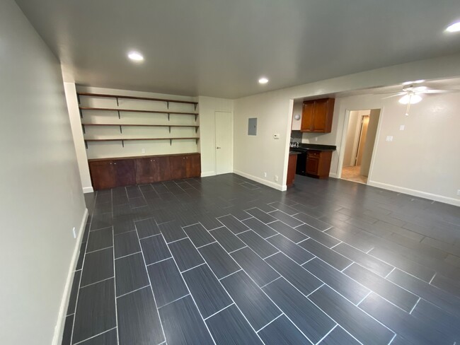 Photo - 350 Perkins St