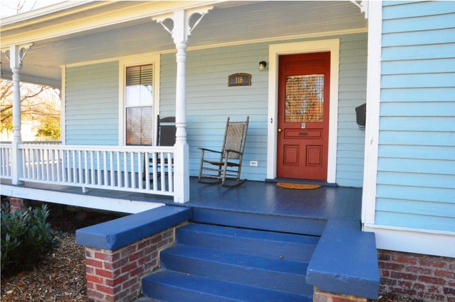Shared wraparound front porch and entry. - 116 Cypress St Apartments Unit 1