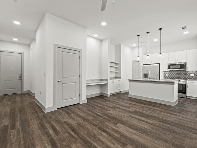 Photo - Oak Grove Lane, Aubrey, TX 76227 - 2 BR 2 ...