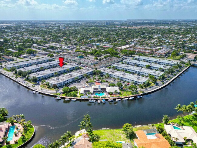 Building Photo - 130 Cypress Club Dr Unit 331 Rental