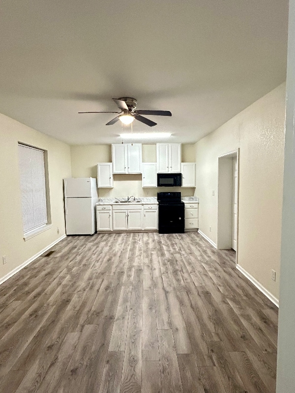 Photo - 404 E 18th St Unidad A