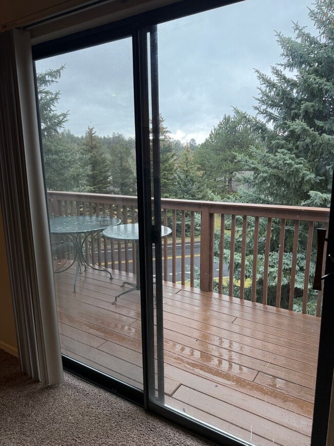 Photo - Available Now: 2 Bed - 2 Bath Townhouse, Continental area - $1,975