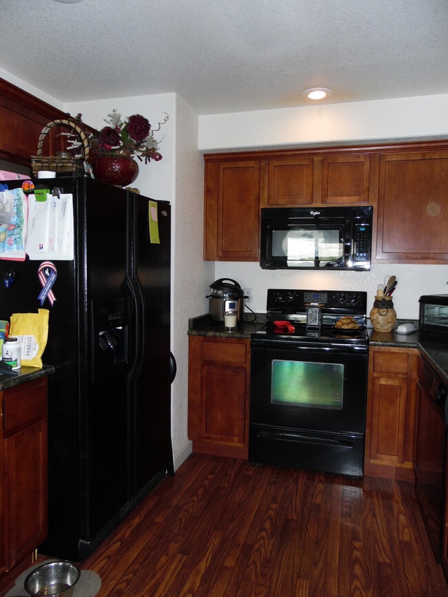 Photo - 4113 Gunsmoke Rd