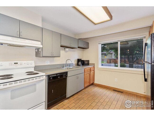 Photo - Charming 4-Bedroom Ranch in Prime Location