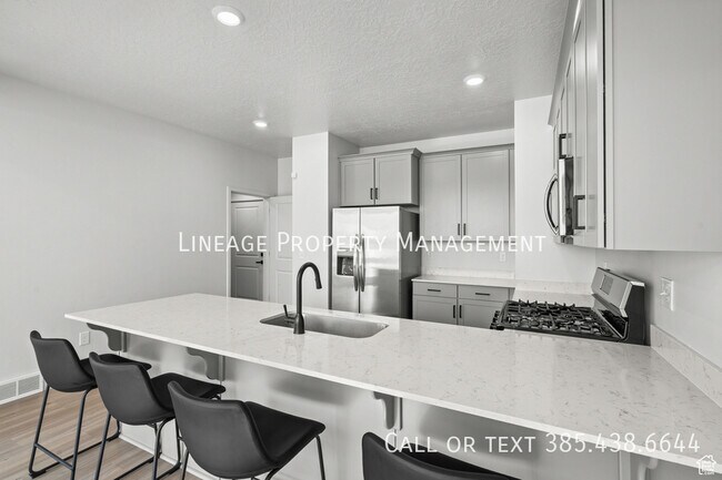 Photo - 15524 Trumpet Ln