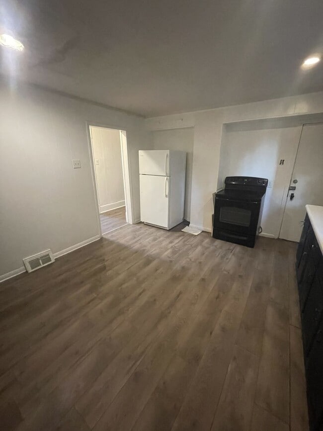 Photo - 271 Locust Ave Unit 271 Locust Ave #1 Washington PA 15301
