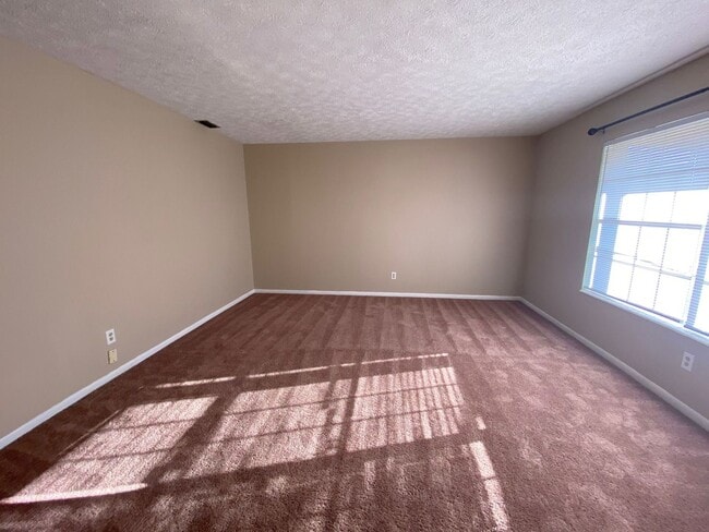 Photo - Spacious 3Bed/2Ba Brick Home Near Tyndall AFB! *1/2 Off Security Deposit for Active-Duty Miliary!*