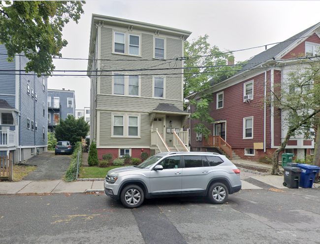 Building Photo - 208 Banks St Unit 2 Rental