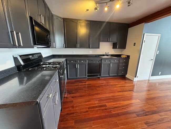 Photo - Recently Updated 1BD/1BATH LOFT Located By...