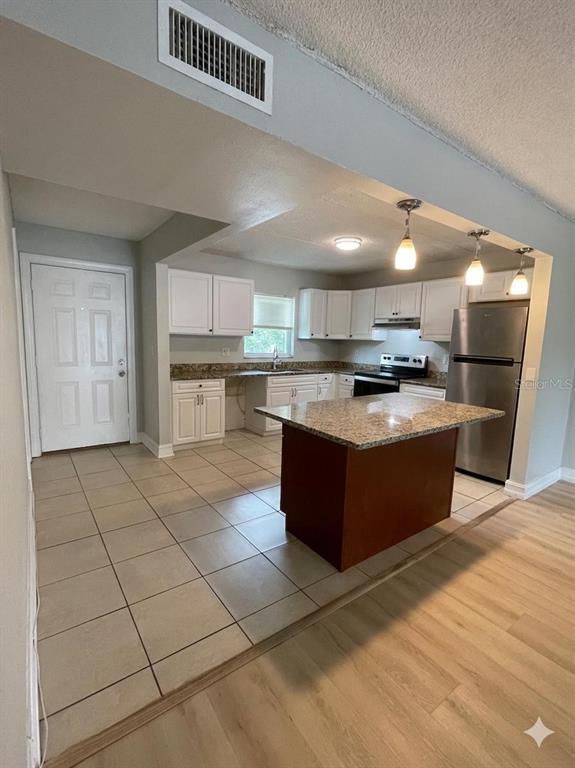 Photo - 2835 Somerset Park Dr Unit 203