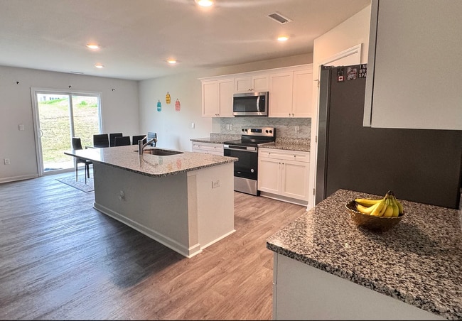 Photo - Room in Townhome on Arkose Dr