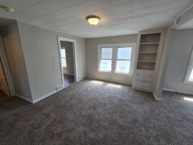 Photo - 3081 E 67th St Unidad Upper