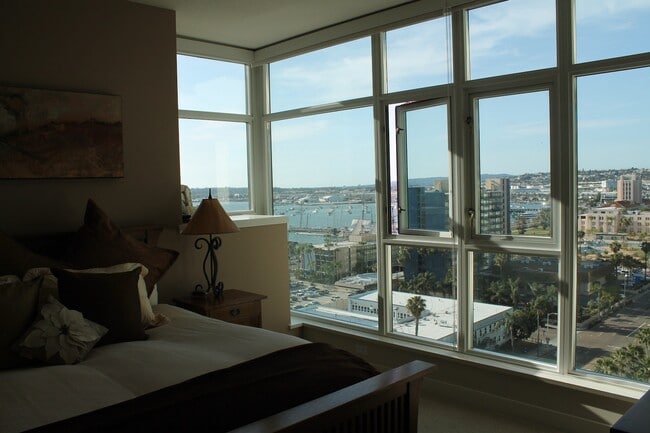 Photo - 1199 Pacific Hwy Unit 1501