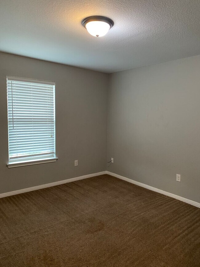 Photo - THE VILLAGE AT JUDSON | Modern 3-Bedroom Apartment Unit 204