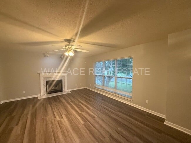 8206 Gallaher Station Dr