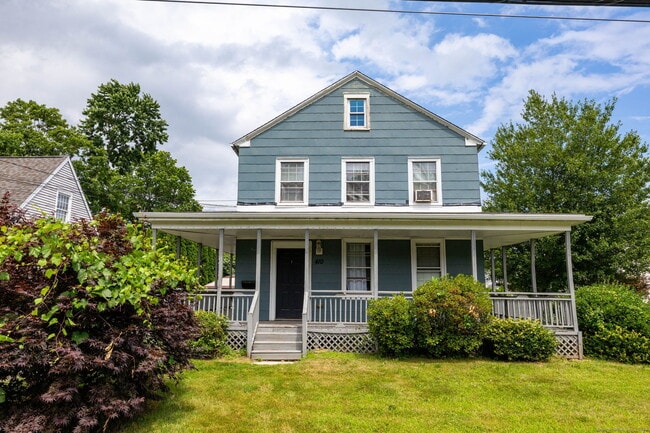 Photo - 410 Middletown Ave