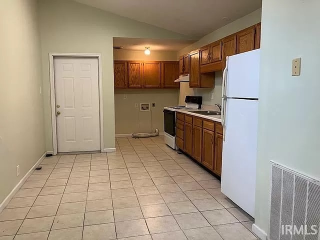 Photo - 111-113 IN-550 Unit 111 S SR 550
