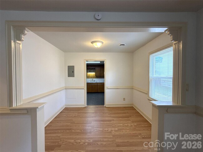 Photo - 419 Greystone Rd