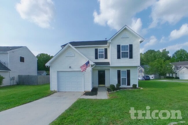 Building Photo - 2104 Meadecroft Rd