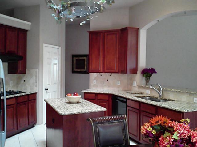 6525 Tearose Dr