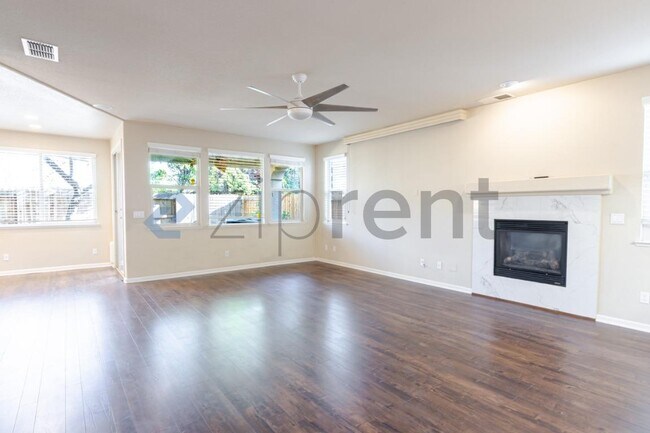 Photo - 3334 San Vicente Rd