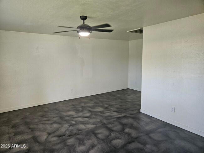 Photo - 1504 E Rovey Ave