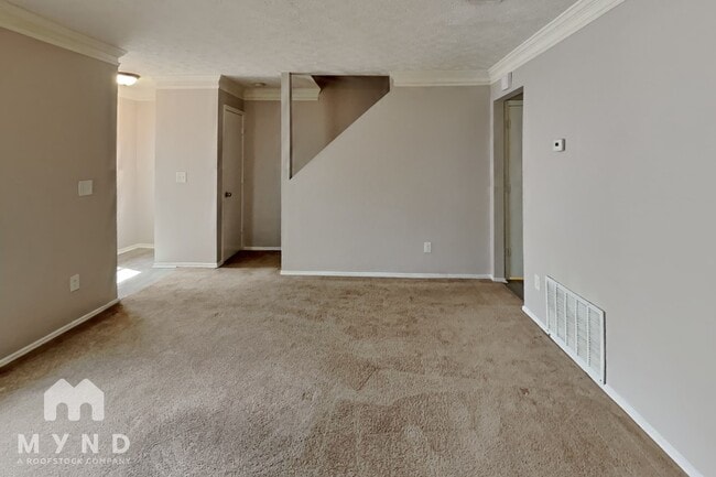 Photo - 5531 Downs Way