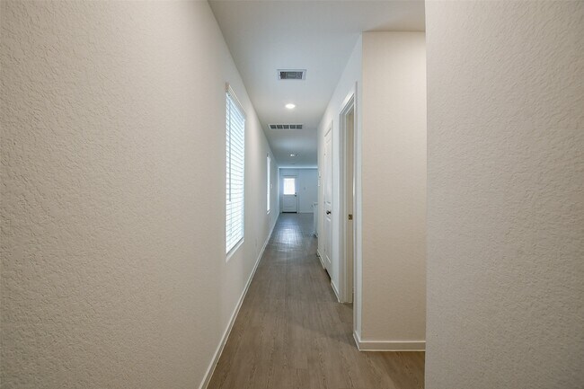 Photo - 21325 Carosella Dr