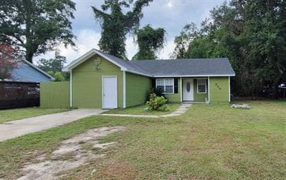 Photo - 930 Lakeside Dr