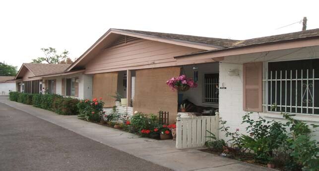 10th Street Palms Apartments - 10th Street Palms Apartments