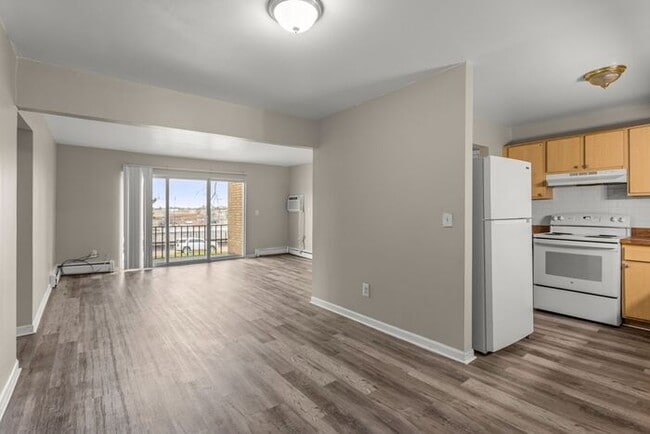 Beautiful 3 bedroom with updates galore- HEAT, Water and Sewer included !