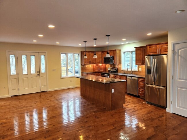 Photo - 157 Ball Pond Rd