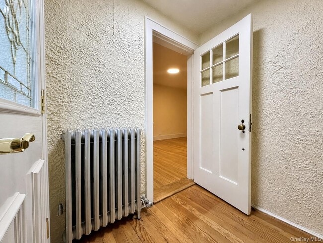 Photo - 42 Crestview St Unit 1