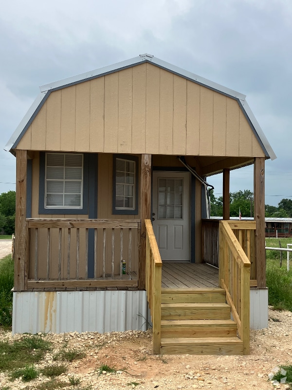 Building Photo - 3901 Cr 258 Rental