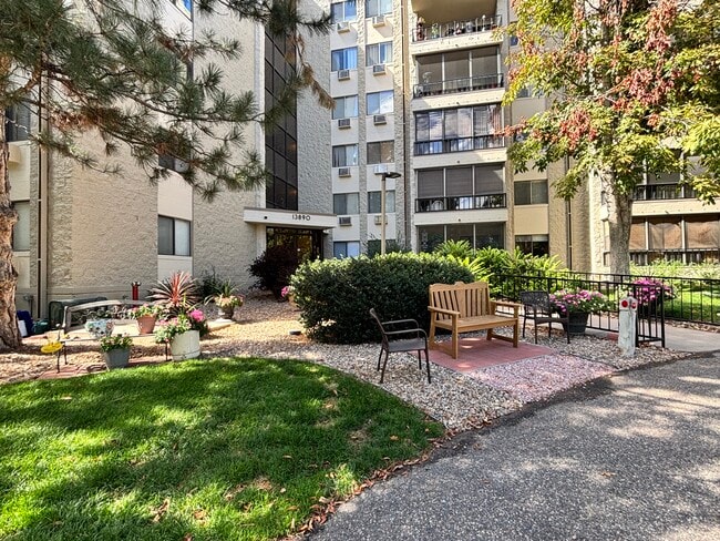 Building Photo - 13890 E Marina Dr Unit 604 Rental