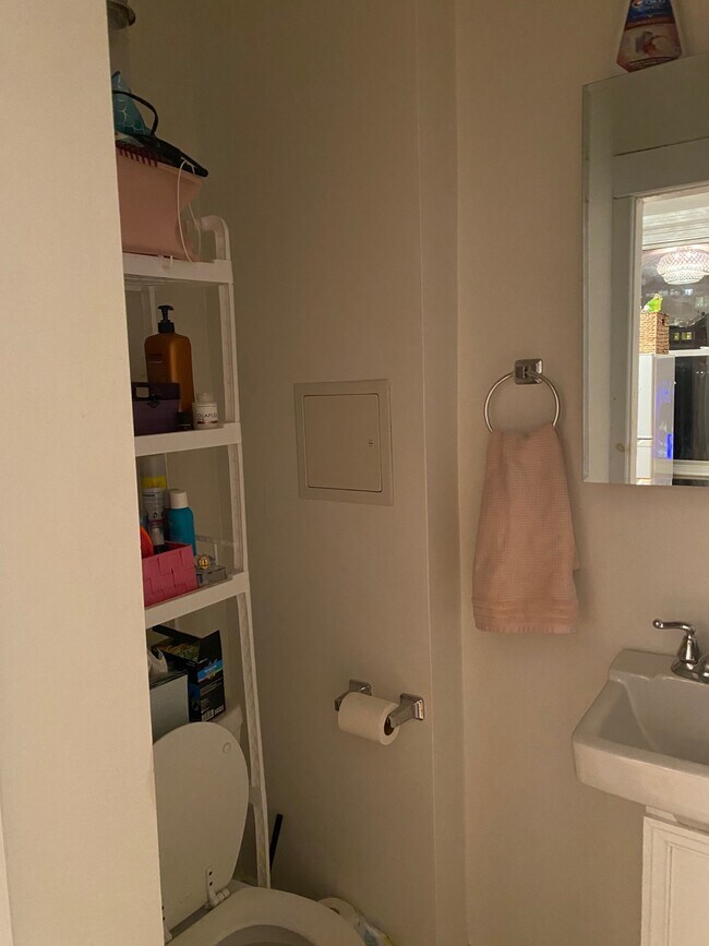 36 Joy St Unit 3