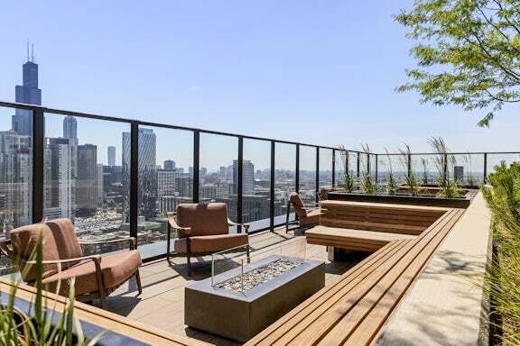 Photo - 201 N May St