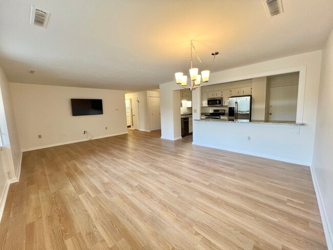 Photo - 1004 Paradise Rd Unit 1-H