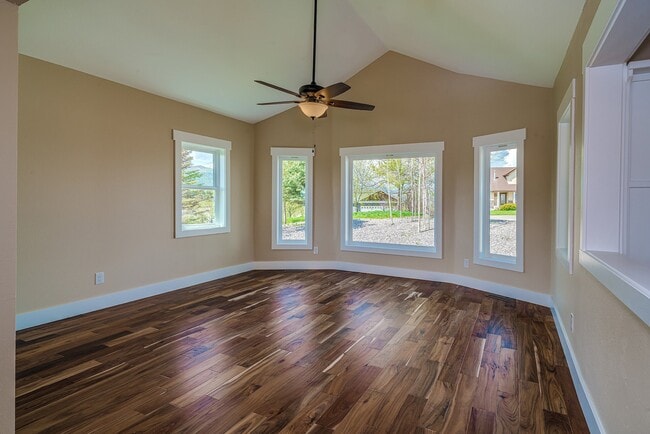 Photo - 7140 Buckhorn Ln