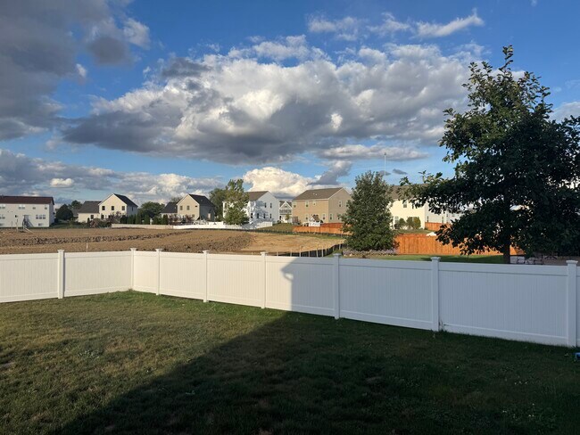 Building Photo - 1309 S Wind Dr Rental