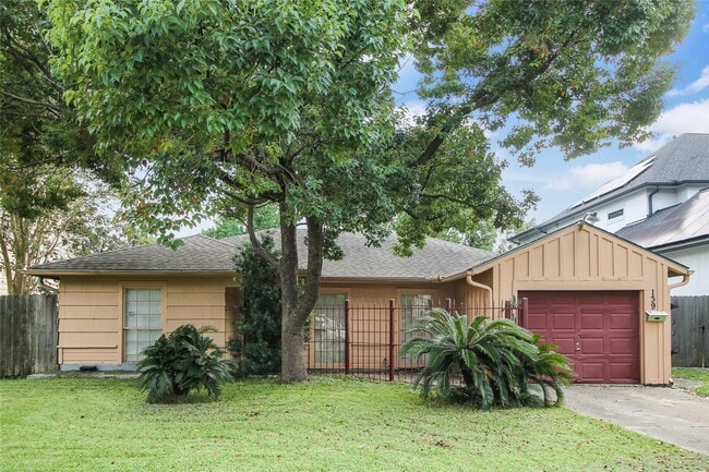 Building Photo - 139 Pamellia Dr Rental