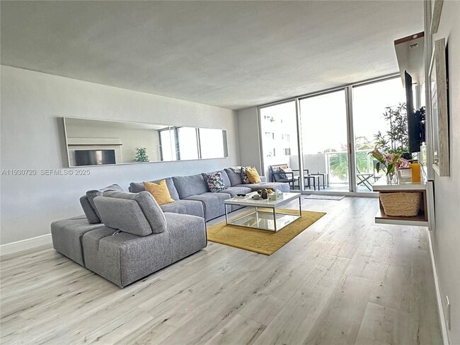 Building Photo - 1200 West Ave Unit 329