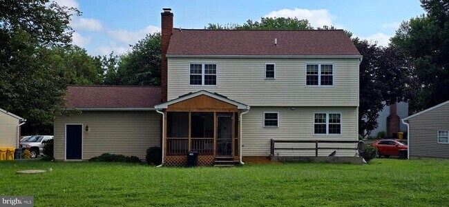 Photo - 1526 Palm Ct House