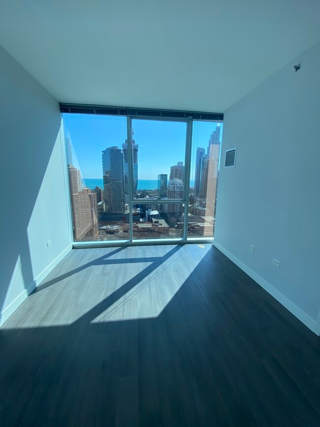 801 S Plymouth Ct Unit 2703