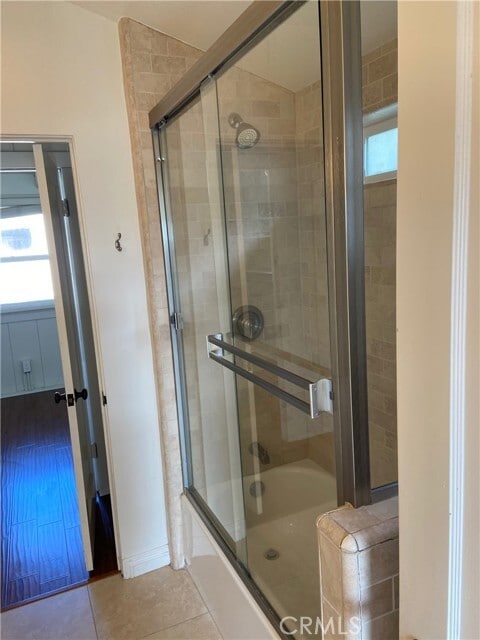 Photo - 435 Heliotrope Ave