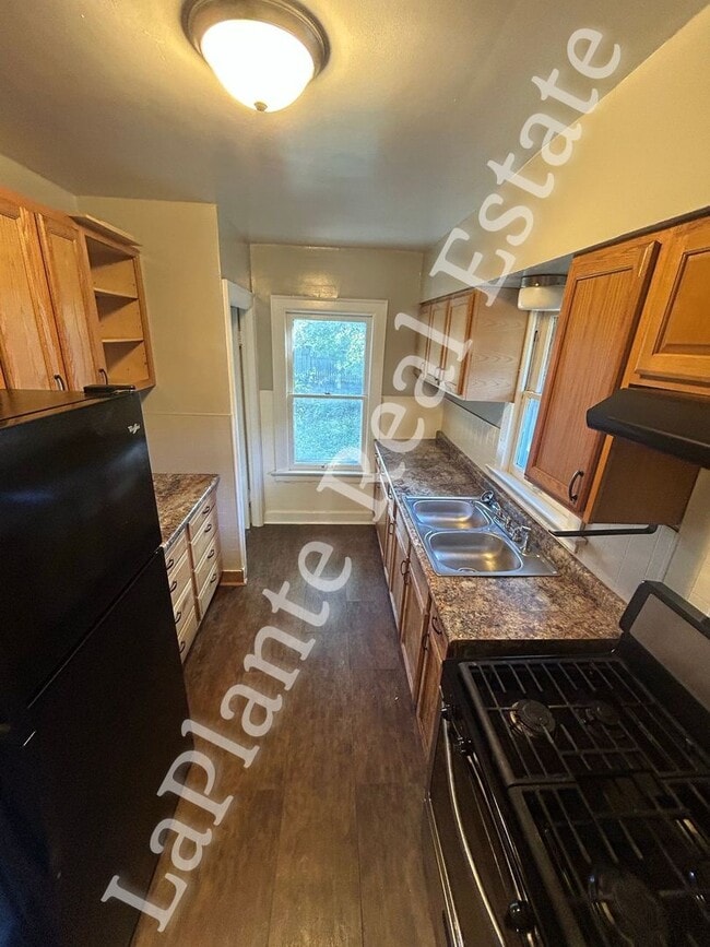 Photo - Charming 3-Bedroom Bungalow in Five Points...