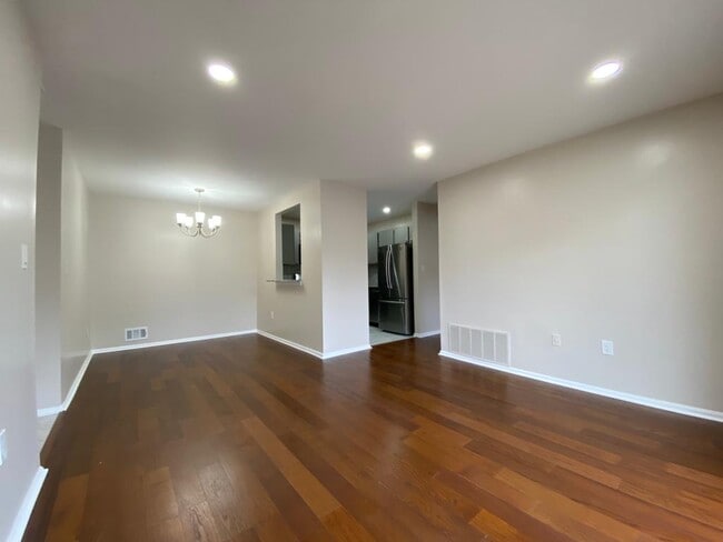 Photo - 94 Quince Ct