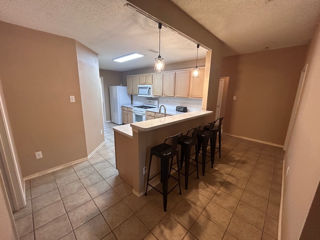 Photo - 1011 Windymeadow Ln